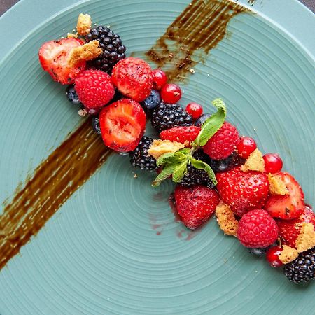 Logis Hotel & Restaurant - Lensotel Eksteriør billede