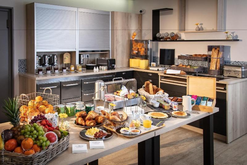 Logis Hotel & Restaurant - Lensotel Eksteriør billede